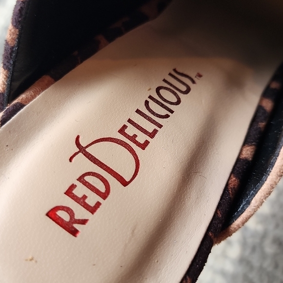 Leopard print mules. Stiletto heel 4". - Picture 4 of 4